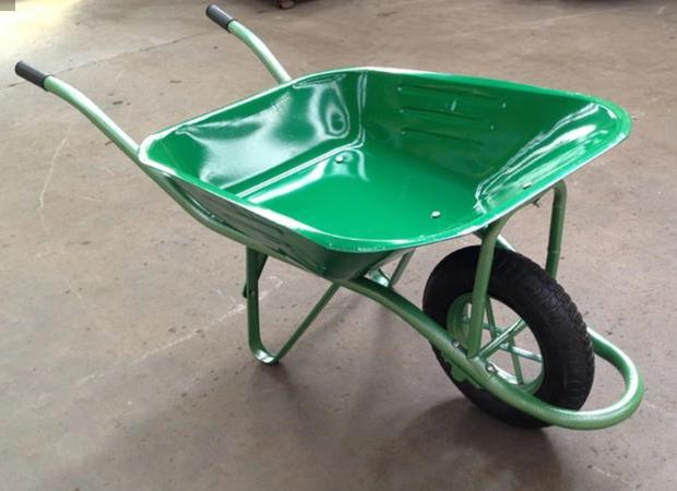گواهینامه CE Garden Machine Tools 0.6mm 5 Cuft Steel Wheel Barrow 3