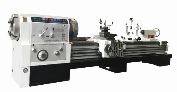 دستگاه رزوه لوله فلزی زبری سطح تراش Cnc افقی QL1320 1
