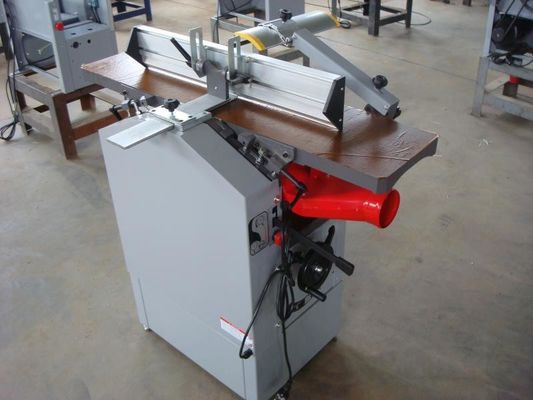 دستگاه نجاری با ضخامت 600 میلیمتر دستگاه رنده چوب صنعتی هیدرولیک