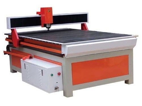 میز روتر 2200W Woodworking CNC Automation High Automation Cnc Wood Router