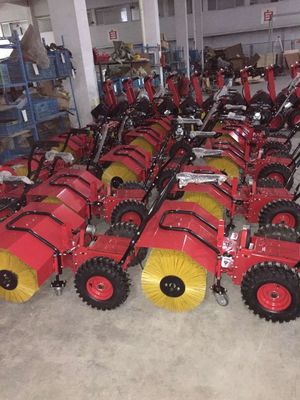 6.5 اسب بخار Snow Power Brush Sweeper Walk Behind Recoil Starter انعطاف پذیری بالا