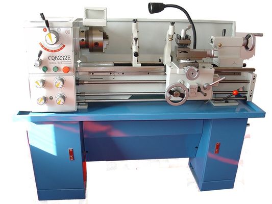 Cq6232e CNC فلزی تراش با سرعت بالا ضد لرزش فلزی دقیق تراش